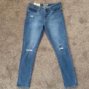 Levi’s Jeans